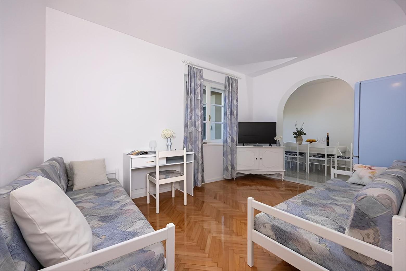 Apartments Irena Tučepi المظهر الخارجي الصورة